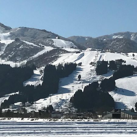 North Point Lodge Minamiuonuma Екстер'єр фото